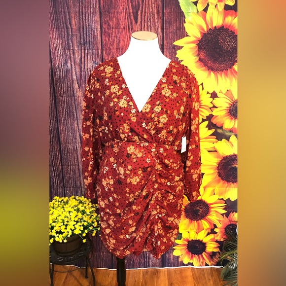 Dresses New Plus Floral Ruched Midi Dress Poshmark